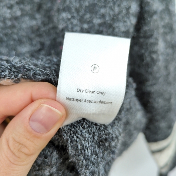 Moth Anthropologie Split Collar Women's Small Grey Fuzzy Sweater Crew Neck - Picture 9 of 9